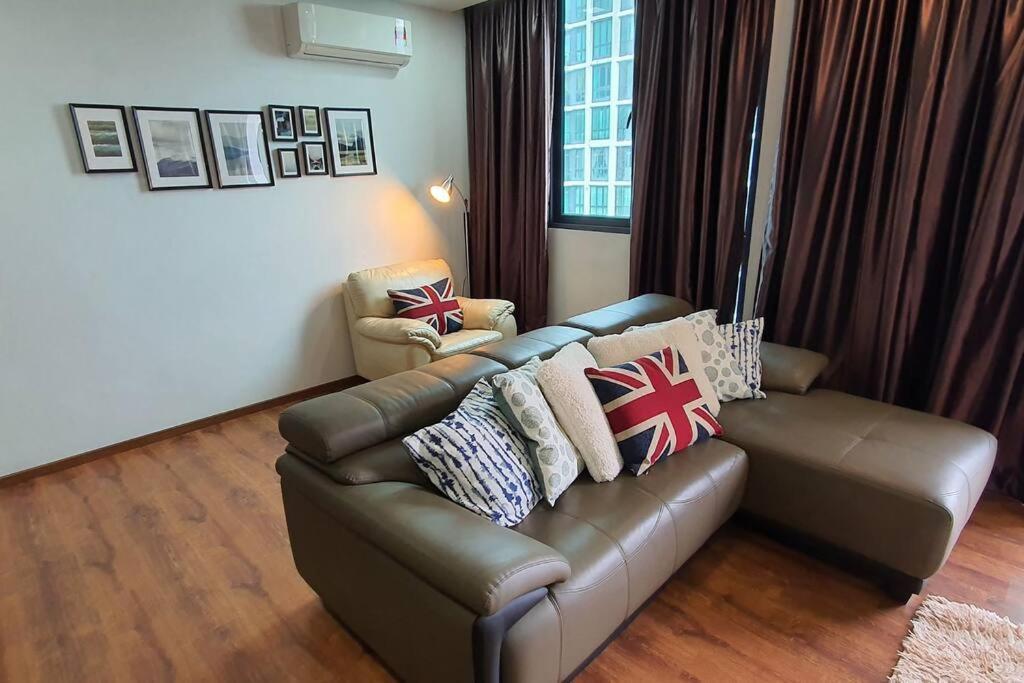 Vivacity Jazz Suites 2 New Cozy Home Lv8 Kuching Exterior photo